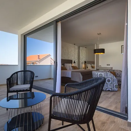 Mirabilis Bed & Breakfast