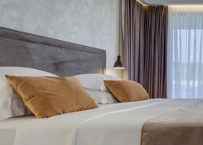 Mirabilis Couette-café